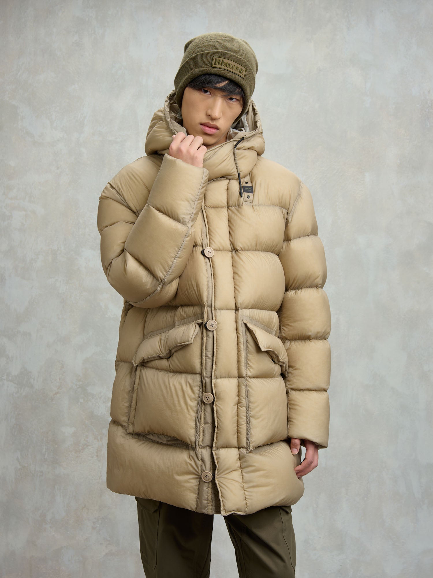 Péřová bunda Basto