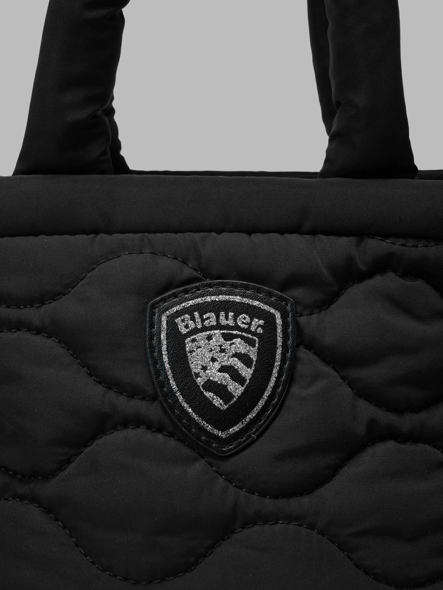 Kabelka dámská prošívaná Chacky XS – BLACK